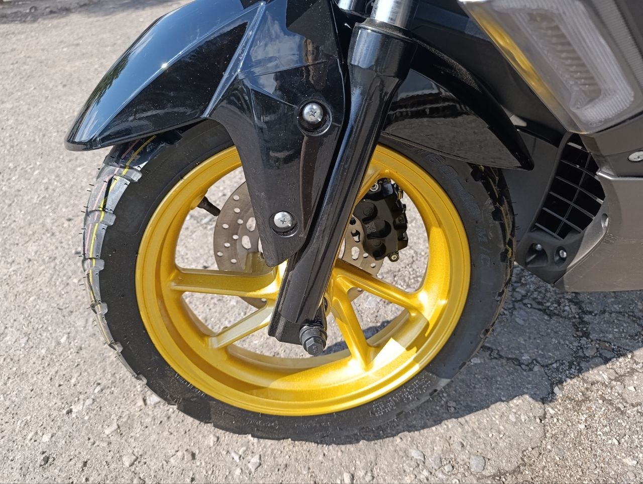 Скутер Z-MAX 180 (49cc) — изображение 5